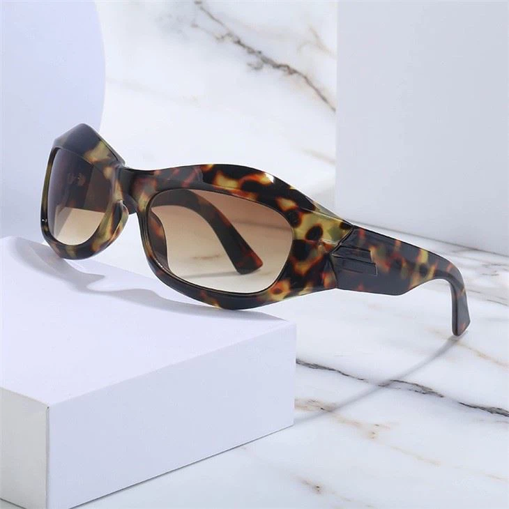 Wrap Around Fashion Sunglasses